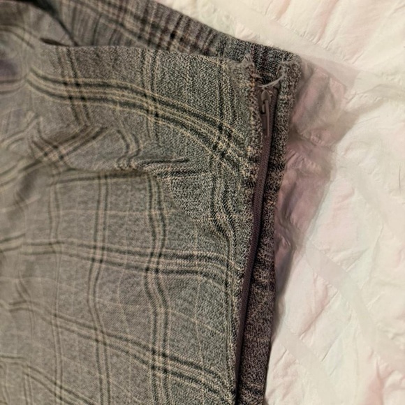 Chic Gray Plaid Maxi Skirt - Picture 7 of 8